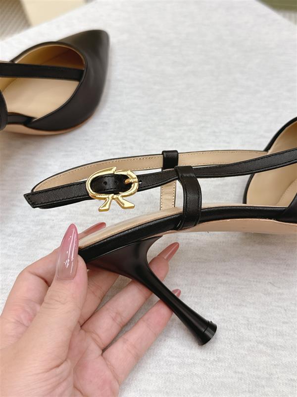 2025112810123473 300